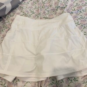 Lulu lemon Pace Rival Skirt size 2 tall